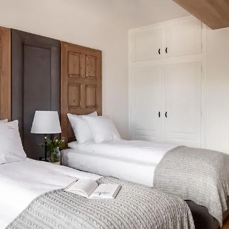 Apart-Center Motola Residence-3